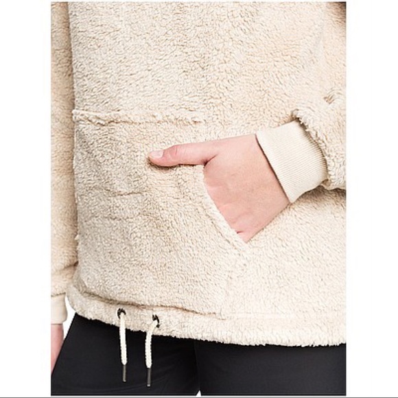 Roxy ‘Pluma’ Sherpa Hoodie - Picture 8 of 11